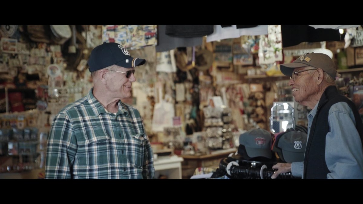 ALMOST GHOSTS es una película sobre la supervivencia. Un documental de Ana Ramón Rubio que te cuenta la historia de la Ruta 66.

#AlmostGhosts #documental #Ruta66