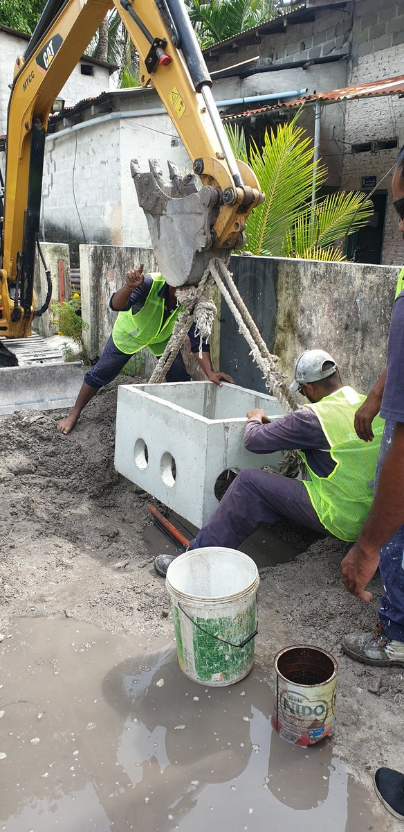 MohamedShaheed's tweet photo. #mtcc in fuvahmulaku maguthah hadhan fashaifi.
Mi massakah huttumeh nethi baaru speed gai koh nimmaalumakee 14000 dhivehi rayyithunge ummeedheh @adamazim https://t.co/RkuWkxJWQu