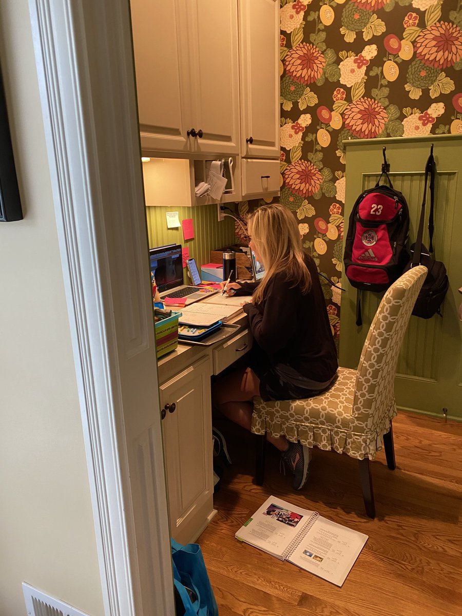 denise_givens's tweet photo. Live guided reading is in session! ๐คฉ #1on1Learning #SummerLeague #Empower #JCPSGuidedReading #ItCanBeDone @pvalleybooks @JCPSKY https://t.co/VqdqdUruoU