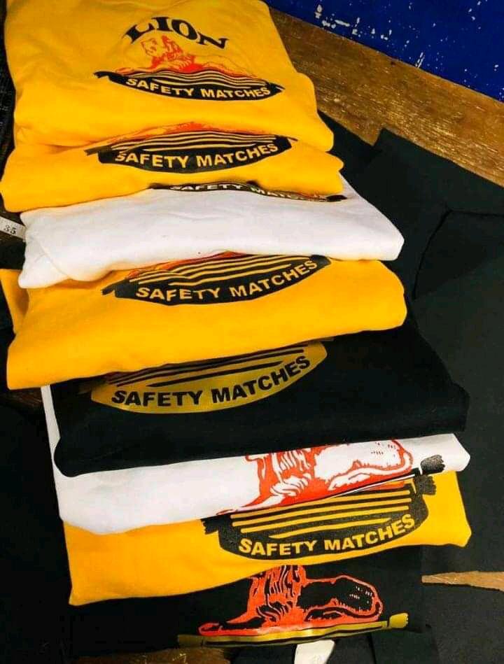 Diegochuene's tweet photo. Hit a like if you want this sweater  #Day117OfLockdown
#gwedemantashe #GomoraMzanzi
#NdloziJoinsDA #SkeemSaam #TheQueenMzansi https://t.co/4yOYAncFVI
