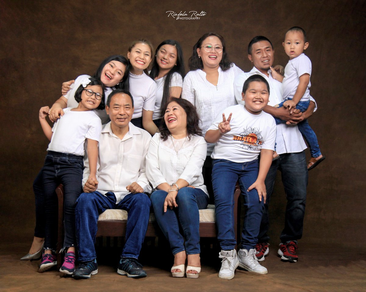 Bd_Chawngthu's tweet photo. The pandemic has it perks too, bringing us closer under one roof. We have had a lot of trials and tribulations, in and out of hospitals, relocating places, but hey we're here, happy and smiling, please don't miss out Grandma's aura in this frame. All love 💜💯 https://t.co/ej2DAya5aW