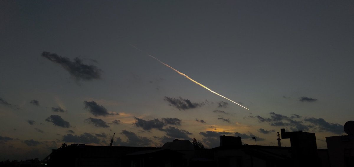 Marieejuana_'s tweet photo. Shooting star https://t.co/W1PAzyqrKb