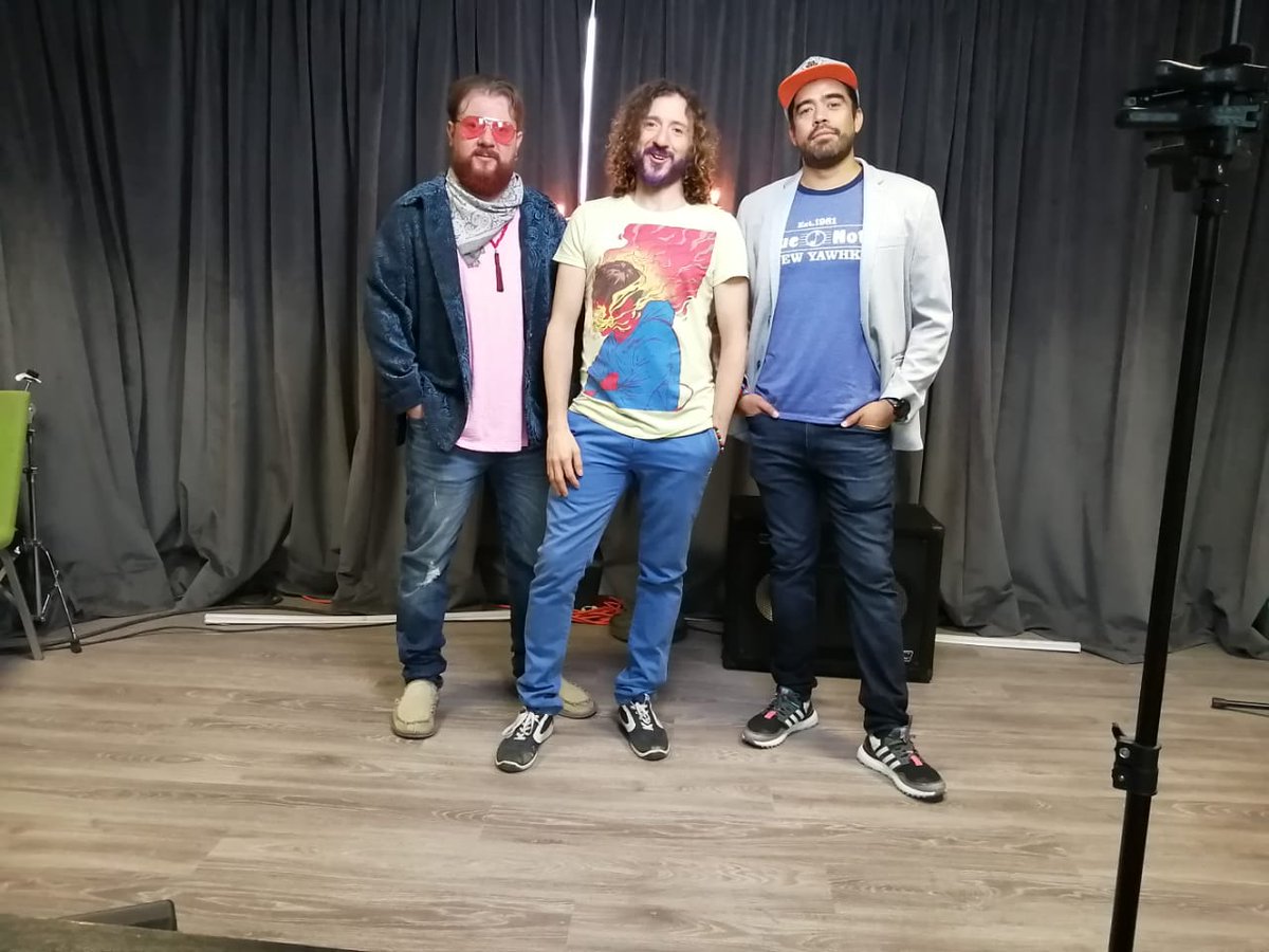 ciudaddegnomos's tweet photo. No se pierdan ahorita a las 10am estaremos en vivo en el programa de Fernanda Tapia! 
#coronavirus @laoctavaplus #laoctavaplus #MusicSessions #popmusic #Funk #funkyMusic #rock #DannaPaola #BrunoMars https://t.co/KVmnPakQyn