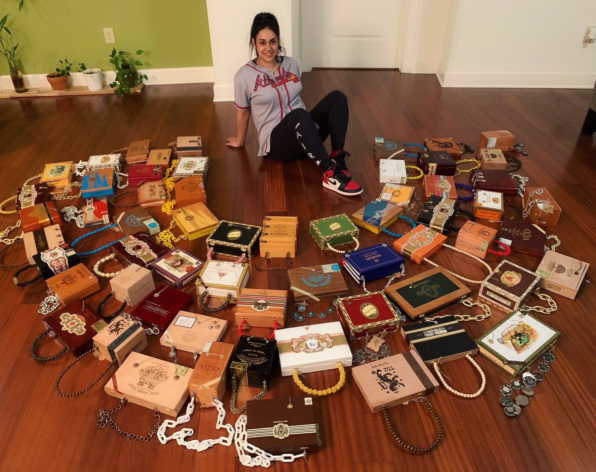 CigarosHandbags's tweet photo. Meet our founder, designer, &amp; CEO  @megpegdeg ✨🖤 https://t.co/Nx4jQhf7Qr