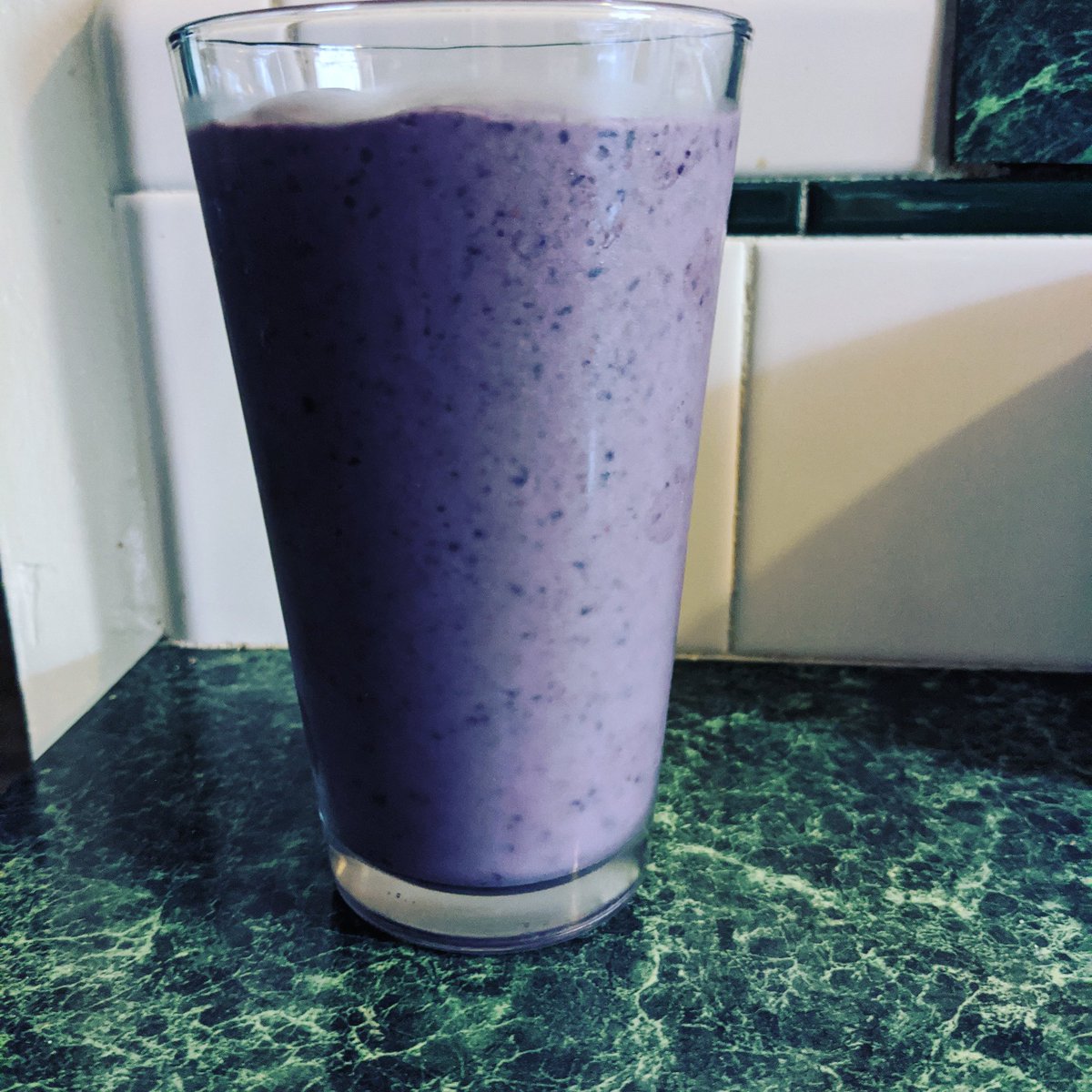 CozyCutiesTV's tweet photo. Not getting enough #fruit and #veggies make a #smoothie and add your favorite #fruits and #vegetables and add a #protein or add a #peapowder this has #blueberries
#strawberries #spinach #vanillaselfserveyogurticecream and #peapowderprotein https://t.co/yLkDT0UUvJ