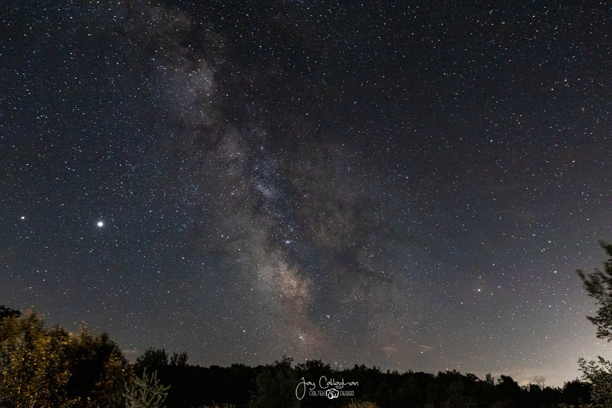 caltek79's tweet photo. Took a drive up County Rd 6 last night to Upper Stony Lake to get some shots of the south end of the Milky Way.  

Shot with Canon 80D and Sigma 18-35 1.8

@Ptbo_Canada @Ptboexplores 
@CanonCanada @Sigma_Photo 
@SpaceWeatherCA 

#milkyway #ptbophotographer https://t.co/uudYbKABBB