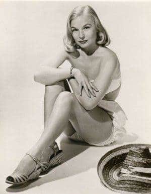 vintagerotica1's tweet photo. #July21 #remembering #VirginiaHewitt #American #actress #1950s #1960s #1970s #vintagebeauties https://t.co/jGJdUPBZpe