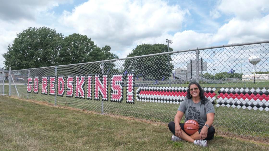 MattFlaten's tweet photo. . Sullivan (@GbbRedskins) legend Becky Clayton-Anderson (@ladyrdskin34) shares her story of experiencing racism as a player due to her Native American heritage and her thoughts on the Redskins logo and nickname and what should happen going forward. 

https://t.co/9fOj0aZX44 https://t.co/vB9YfwXkRd