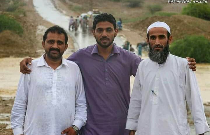 BalochTayyiba's tweet photo. "بے اُوستانی اُوستاں آجو بکن اِت" ..
#SaveMohdJanDashti
#SaveQayyumBaloch
#SaveMullaLiyakatWali https://t.co/i6a6mREoxa