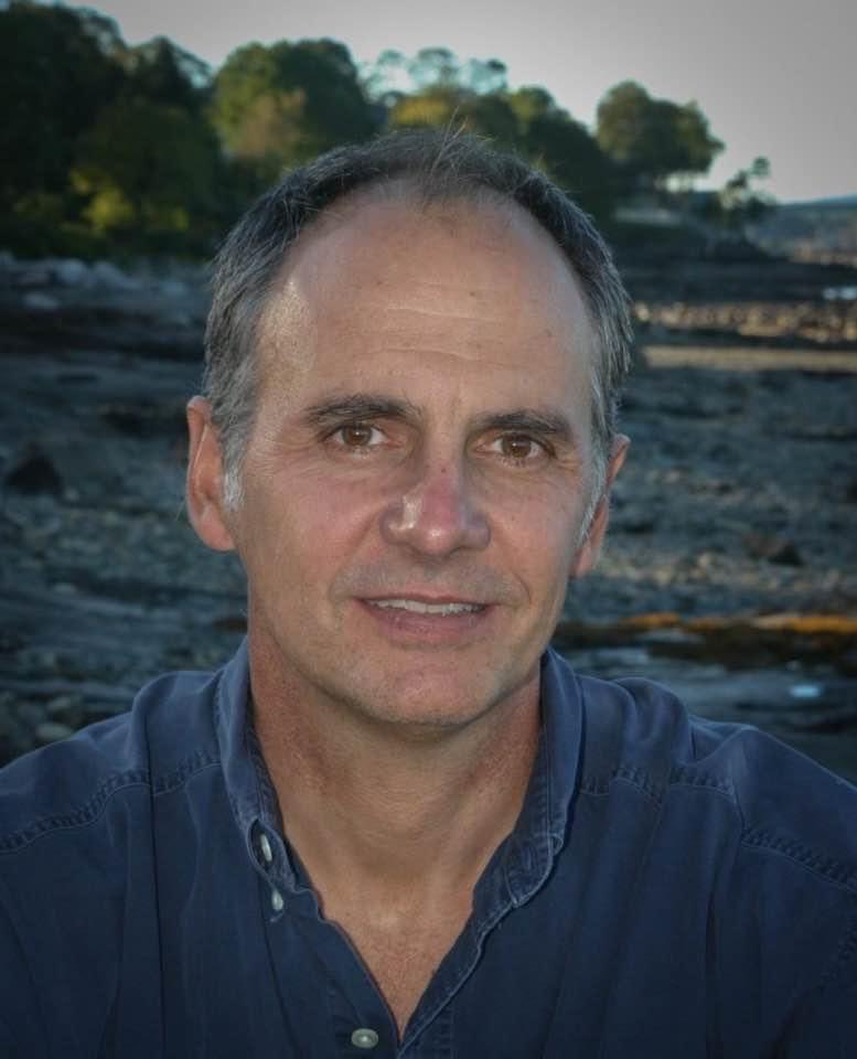 BernardKerik's tweet image. This lowlife, Murray Carpenter, a reporter for the failing @nytimes is targeting @TuckerCarlson for the sole purpose of exposing Carlson’s home address to threaten and endanger his family and children. The radical left’s dangerous agenda.