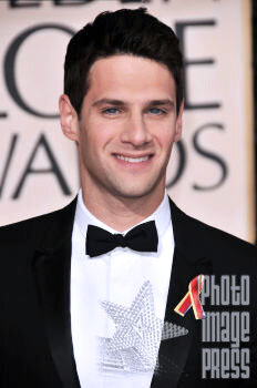 Happy Birthday Wishes going out to the charismatic Justin Bartha!           