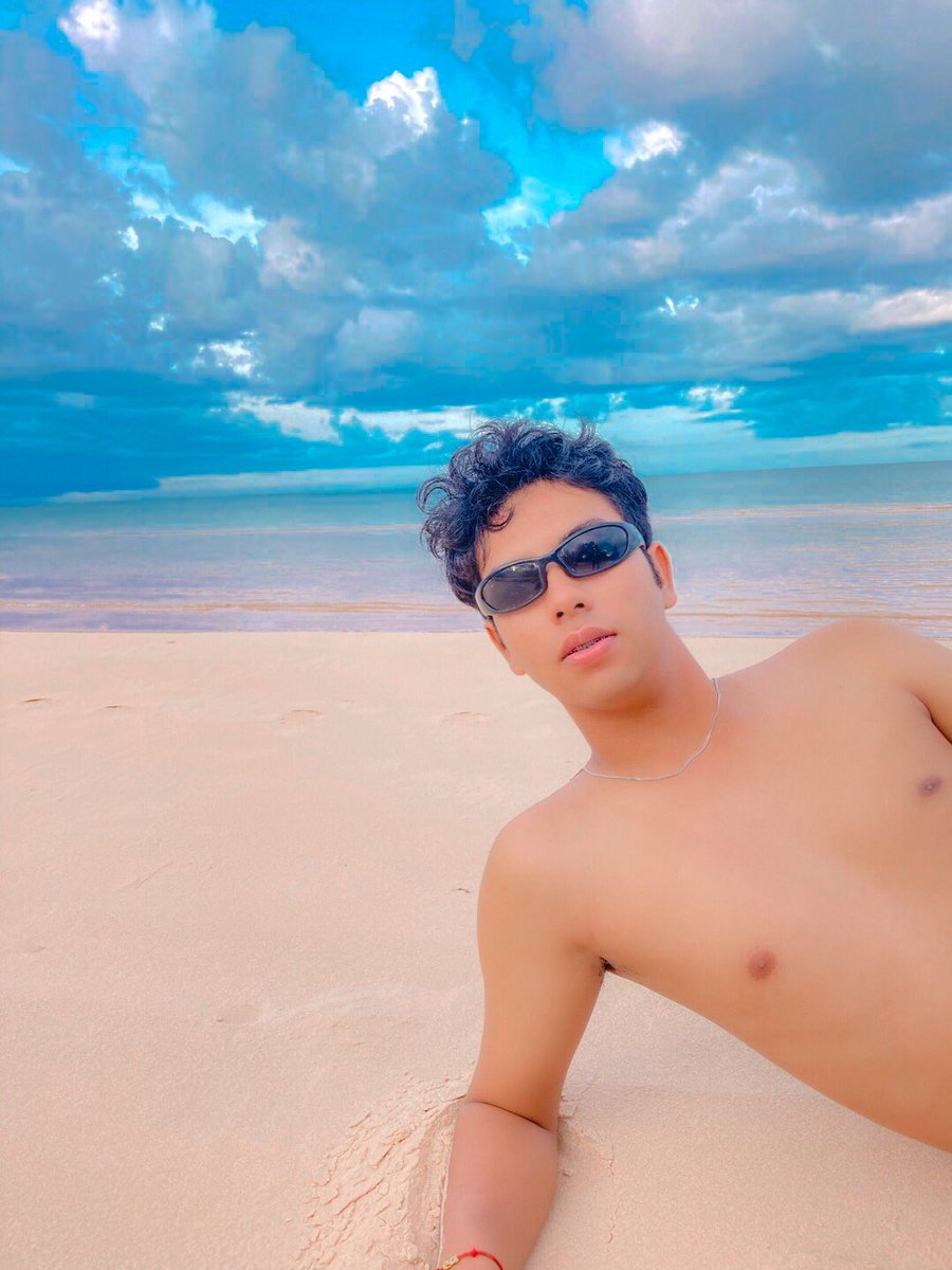 DreamTR7's tweet photo. ถ้าเลือกเขาแล้วไม่ดี...มาเที่ยวทะเลกับเราดีม่ะ 🏔🏝Winking faceWinking face
#แคปชั่นทะเล https://t.co/D1JnaAzgWs