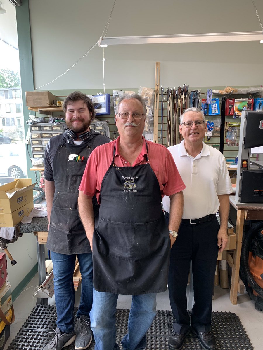 PADEStrings's tweet image. Congratulations to our recipient of the Distinguished Service (Business) Award! Johnstonbaugh’s Music!