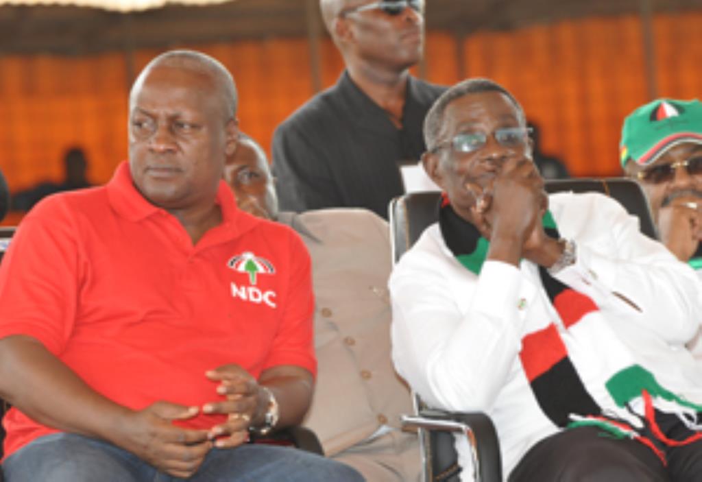 qwamemacshat_'s tweet photo. "You will forever remain in our hearts" - John Mahama pens emotional tribute to late professor Atta Mills

[Read More]👇
https://t.co/oZ3tPMhtQK

#89Buzz https://t.co/fH2ORkMelp