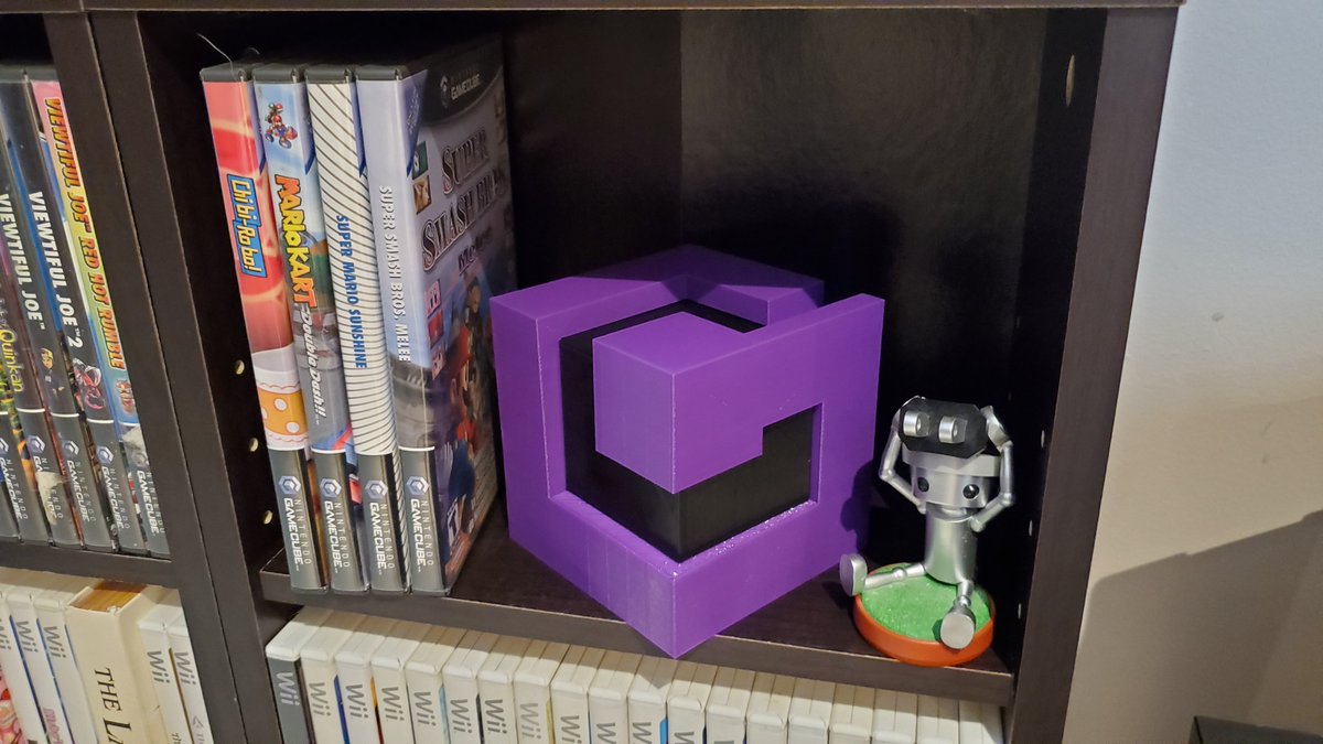 It's been awhile since we posted anything but rest-assure we are still here and still making/selling items.  Below you can see two new items now available on warpzonegames.ca
#HotWheels #Gamecube #3Dprinting