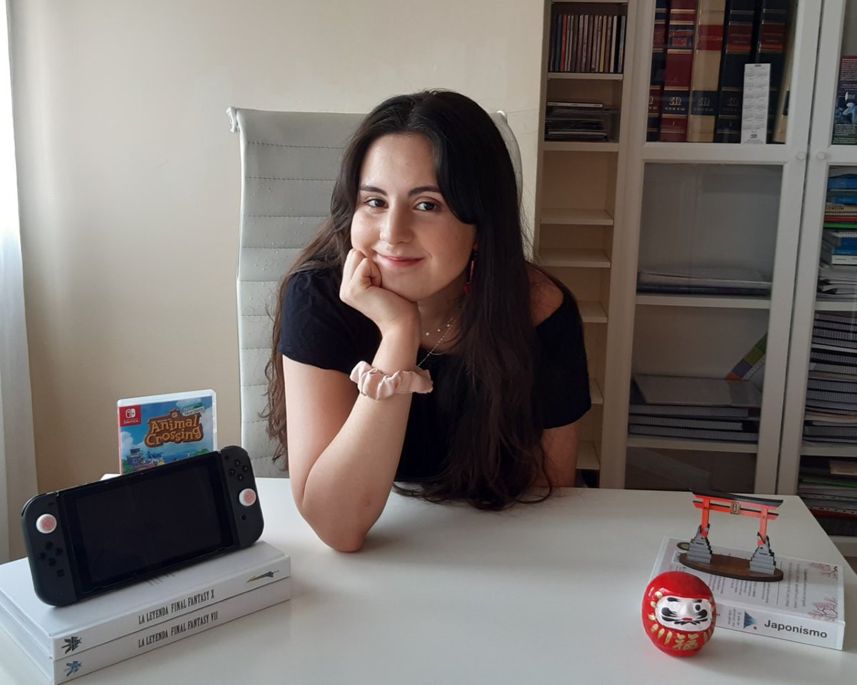 EuMultilingual's tweet photo. Thanks to translators and localizators, Europeans can enjoy Japanese videogames to the fullest. Raquel Sánchez Navas has presented her FELICE Undergrad Diss on translation-localization of humour in Japanese videogames wth flying colors @DeLetras_UCLM @angrydr4g0n #t9n #t10n #t18n https://t.co/zN3PEfg65b