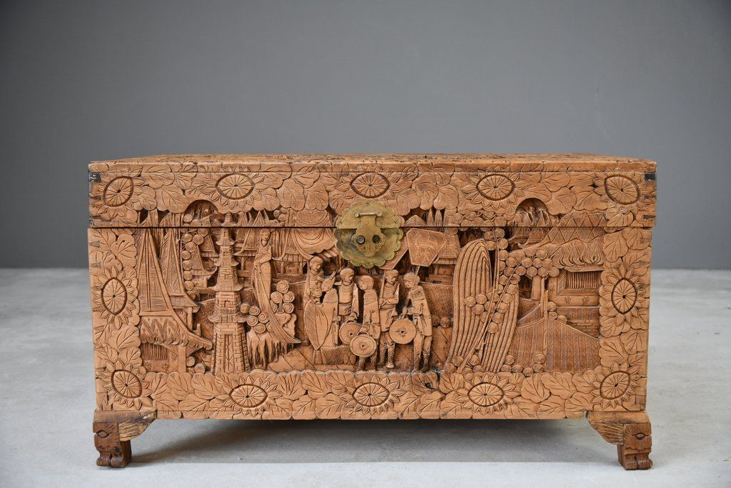 loveantiques's tweet photo. A beautifully Carved Oriental Camphor Chest offered for sale from Kernow Furniture: https://t.co/gbZktoAMqZ
#antiquechest #antiquefurniture #antiquesforsale #storagechest #loveantiques https://t.co/nUJcLYmauB