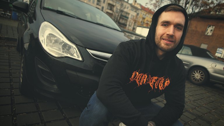 Da die herzallerliebsten Boys von <a href="/RuffictionProd/">Ruffiction</a> bald ein neues Album veröffentlichen, wie wäre es mit einem kleinen Revisit unseres Interviews "446 Sekunden mit Crystal F" (<a href="/crystalf44/">Crystal F</a>)?
mzee.com/2019/03/crysta…