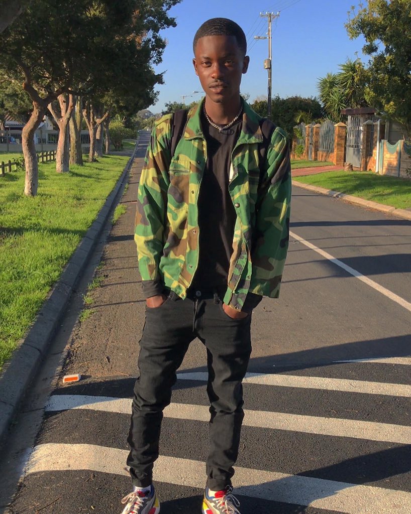 loriyantas's tweet photo. camo https://t.co/svRV0heTsP