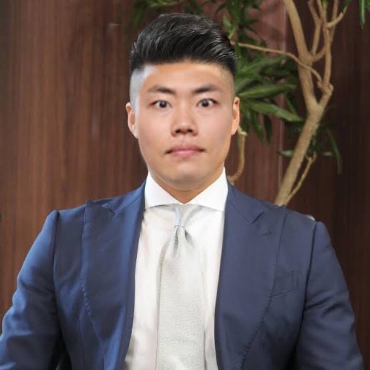 やまとなでし子 ハナコの岡部ってぱっと見はイガグリくんだけど ツーブロックでスーツ着せたら体育会系の商社マンにいそうな顔してると思うの T Co Drahcjrgfa Twitter