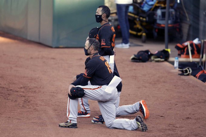 VWalker00's tweet photo. So excited to start baseball with our new manager... but to see this?  What a huge disappointment.   #SFGiants  #GabeKapler #PlayBall #StopThePoliticsInSports https://t.co/nWE9Vllj62