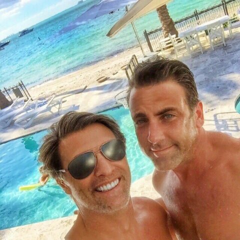 Poncelia's tweet photo. #poncerecuerdo @poncecarlos1 & @juansolervalls πβοΈ
#carlosponce #juansoler #poncelia #ningjas https://t.co/uyfk9SebY7