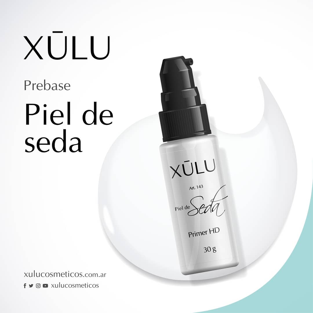 xulucosmeticos's tweet image. ¿Ya conocés nuestra prebase Piel de Seda? Para todo tipo de pieles, humecta y prepara la piel para recibir la base. 
Su fórmula a base de siliconas es totalmente inocua y no altera el color del maquillaje, logrando que perdure por más tiempo.

#prebase #pieldeseda #primer #base
