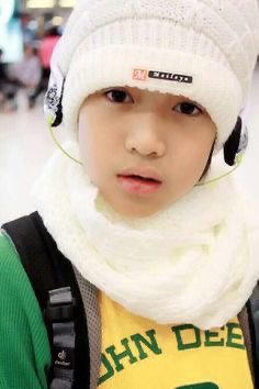 neueeii99's tweet photo. แบบนี้นี่เองถึงชอบมีคนเรียกให้ไปหอมแก้ม https://t.co/AUOp8xZacy