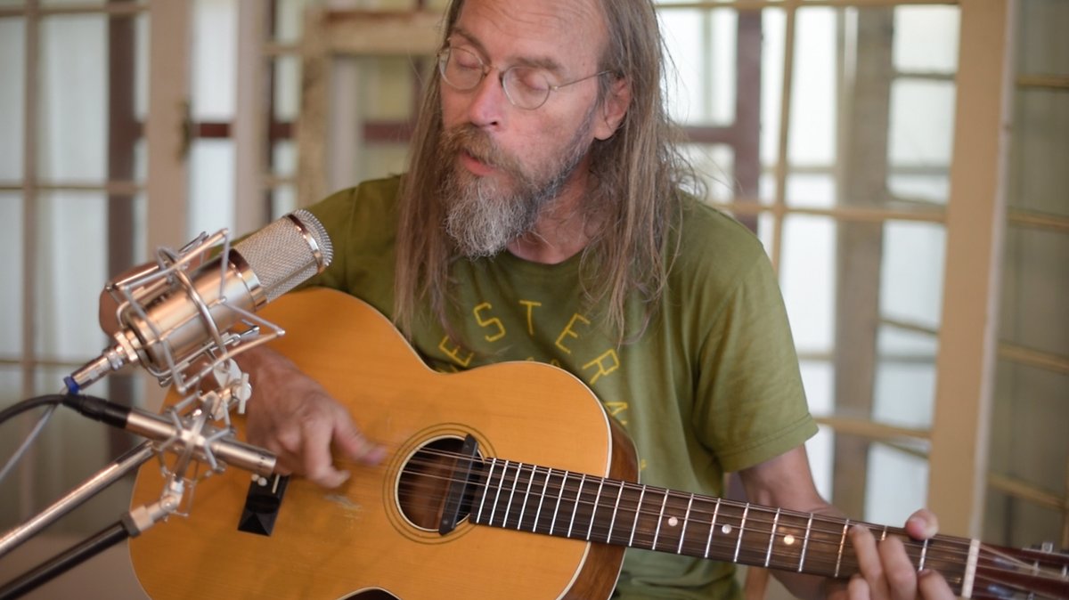 Today is the big day for a trio of Minnesota musicians launching a music tour down the Mississippi River, starting with a noon show featuring special guest <a href="/theCharlieParr/">Charlie Parr</a>. Read more about this innovative approach to touring during COVID-19: bddy.me/3jq7iLp