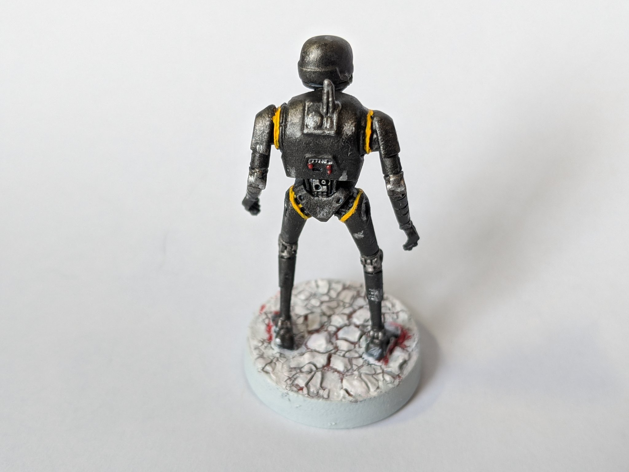 EdddrrMUwAAlCji?format=jpg&name=large