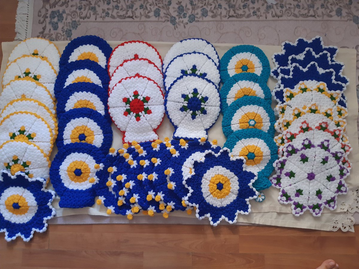 Bayram günü yaklaşırken sevdiklerinize hediye alarak hem onları hem kızlarımla beni mutlu edebilirsiniz. Tek başıma ayakta durmaya çalışan bir anne olarak çok duacınız olurum. Almak için mesaj atmanız yeterli :).