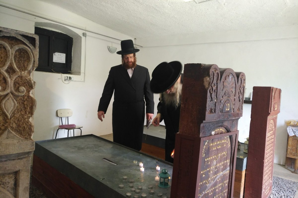 Bais Liska tweet media