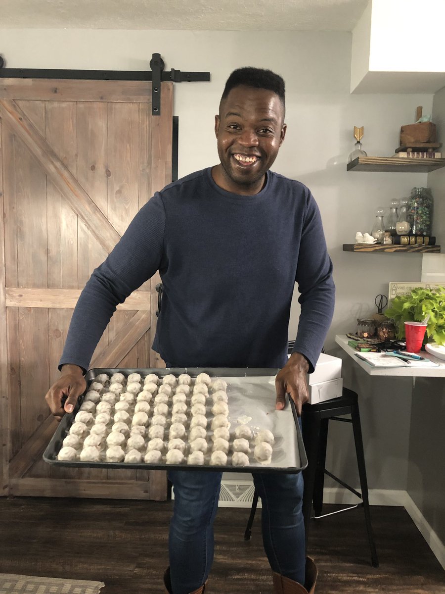 Damacmuzik's tweet photo. What am I up to? Nothing much - just baking German Chocolate Cake Balls (from scratch) with Granna Helen for Mama Mac. 🙌🏾🍰 #ThugLife #DaBaker https://t.co/VWswszr1va