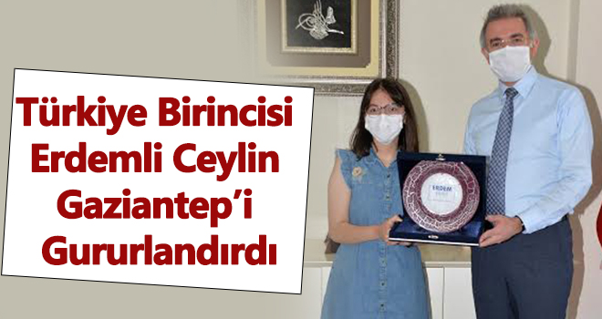 memo_haber's tweet photo. Türkiye birincisi Erdemli Ceylin gururlandırdı https://t.co/vzJA2bev8Z 
@erdemligelecek @OrfiSONMEZ 
#memohaber https://t.co/kKYg1bjvlr