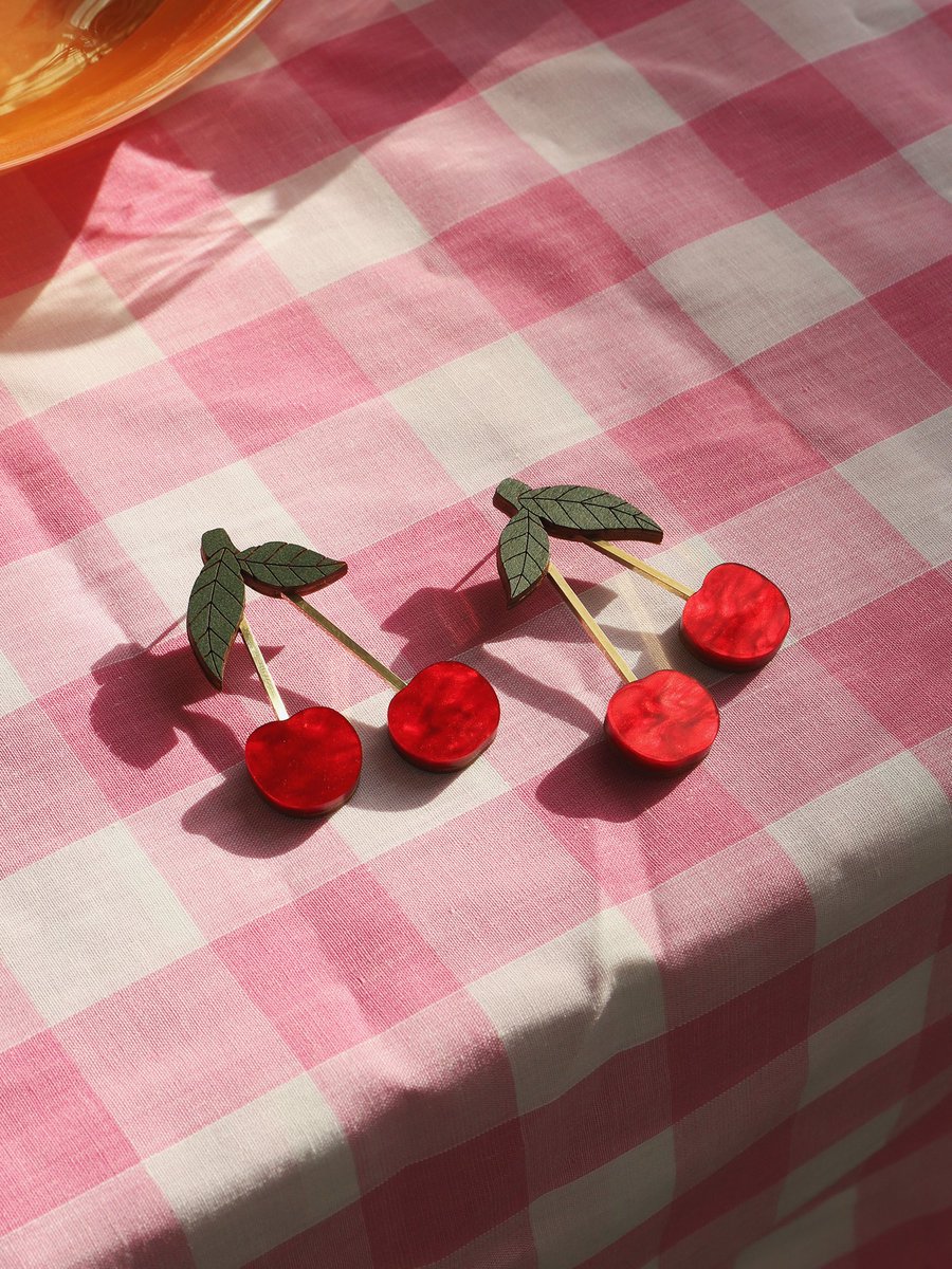 Our new Red Cherries have been restocked! 🍒 🍒 🍒 

The first batch sold out so quickly, so don't hang around if you have your eye on these! 

Get the Earrings, Mini Earrings and Necklace here >
wolfandmoon.com/collections/new