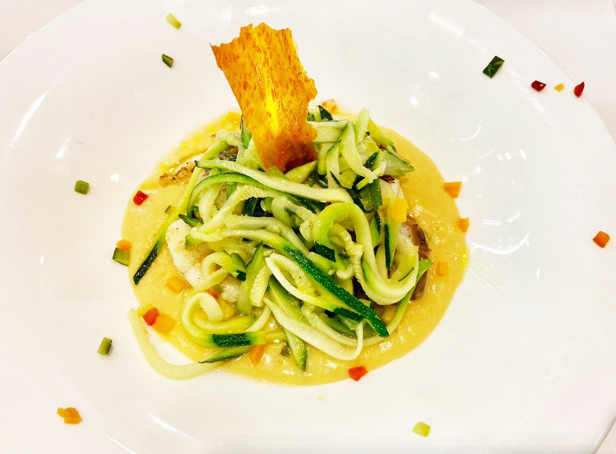 Rape con salsa de cava y espaguetis de calabacín 😎 ¿os animáis? 🙌

CasaLac, Restaurante 33, La Huerta de Tudela.

#cocinasaludable #protegetusistemainmunologico #aceitedeolivavirgenextra