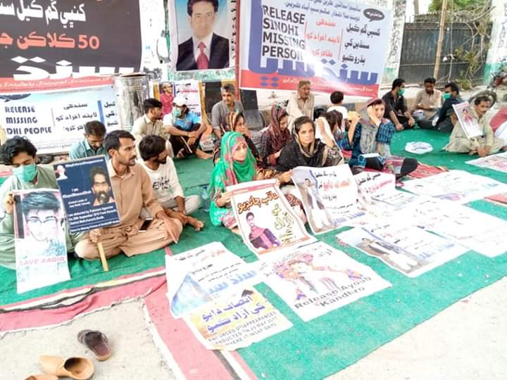SasuiiLohar's tweet photo. 52hr hunger strike camp continue against enforce disappearance  at kpc https://t.co/r3CfJM43gP