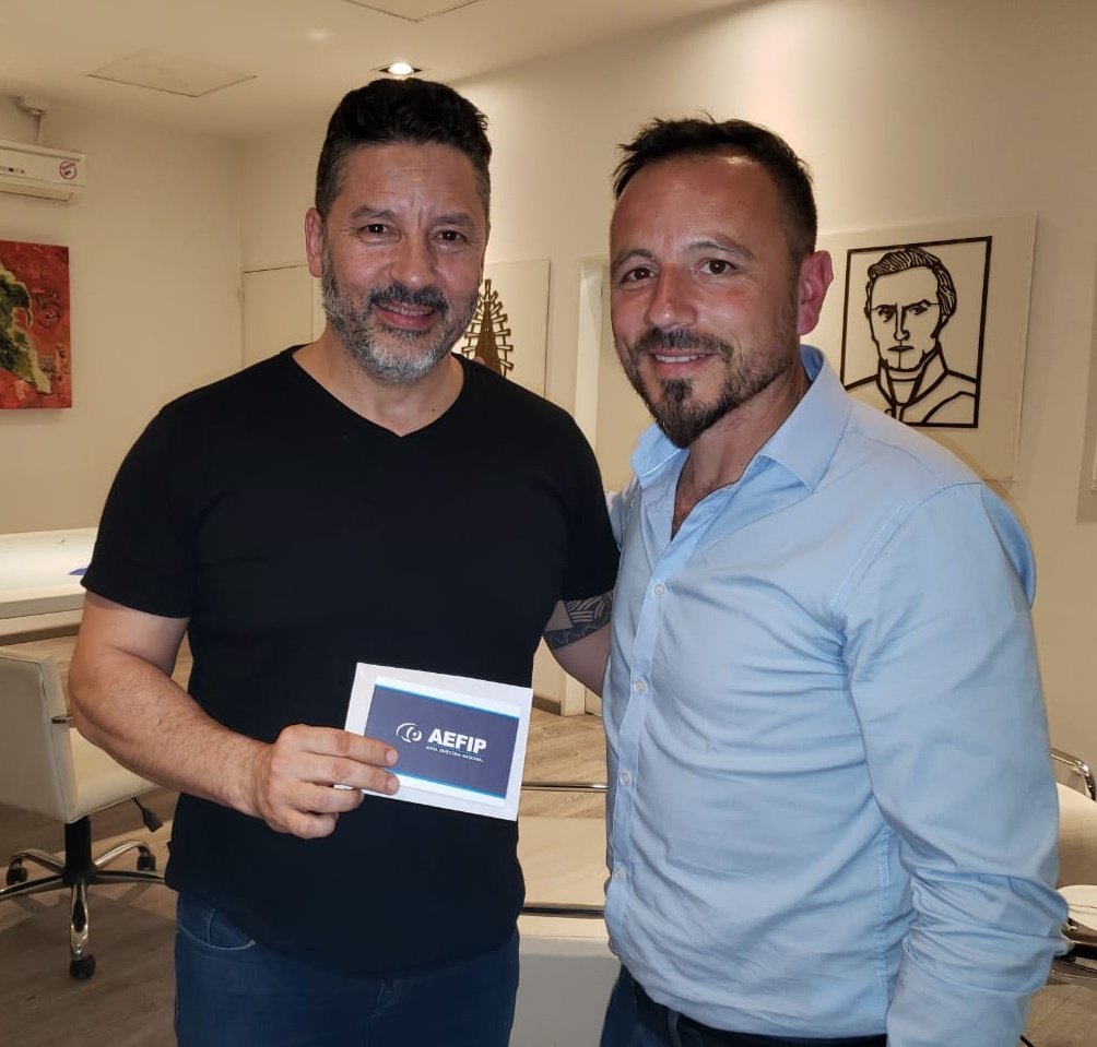 Fuerza compañero y amigo.. una prueba más que superar en la vida.. estoy con vos..