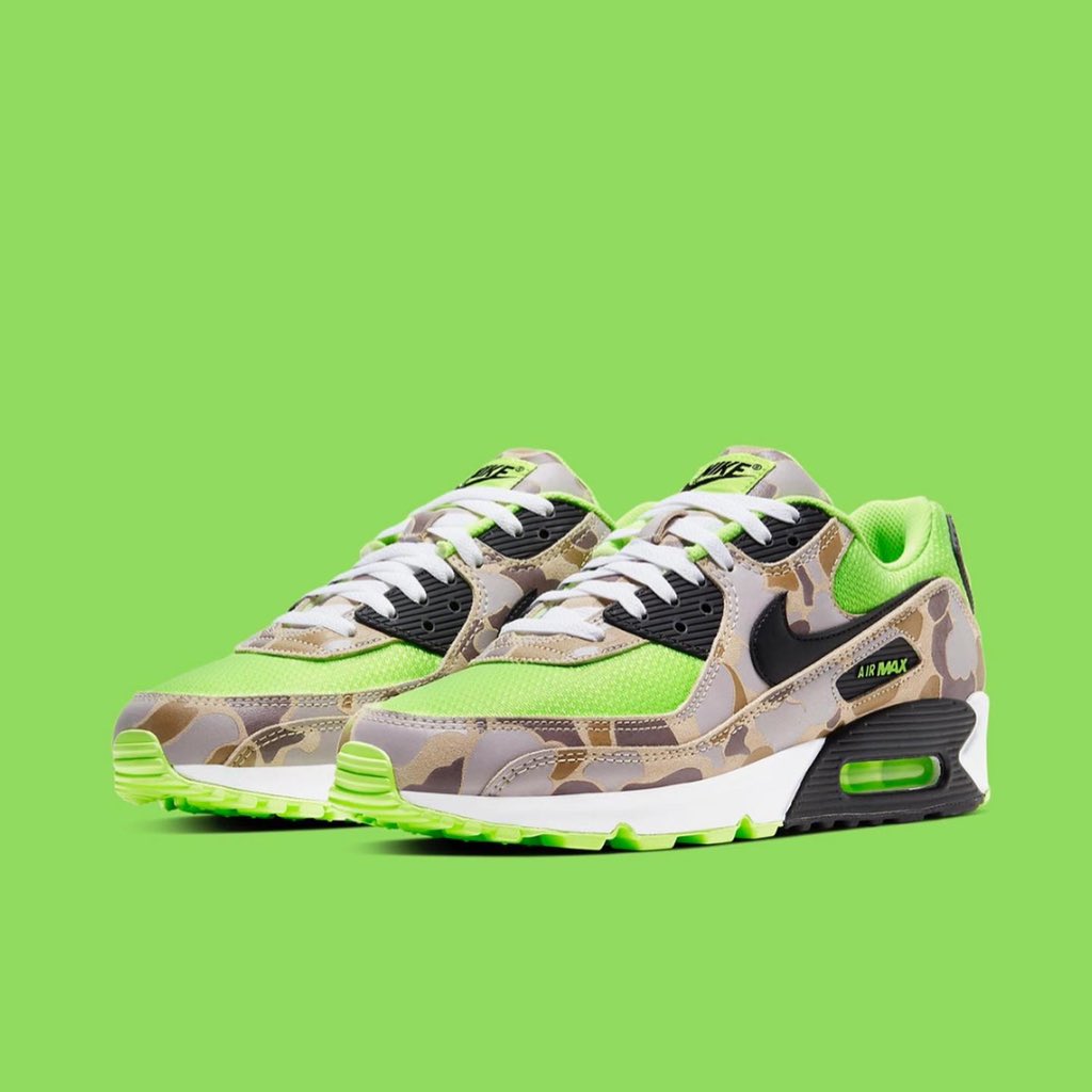 thesaucersuk's tweet photo. Tropical kicks Tuesday🏝
Today’s edition we have the Nike Air Max 90 duck camo pack, featuring 3 bright colour ways which one do you like🔌 #infrared #voltgreen #orange
•📸: @solecollector
•
•
#nike #tropicaltuesday #airmax90 #infrared #voltgreen #solecollector #thesaucersuk https://t.co/8tLn39h0eo