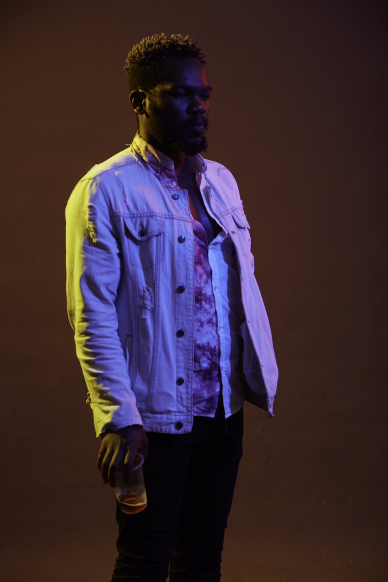 penieltheartist's tweet image. The Artist.              The Art.