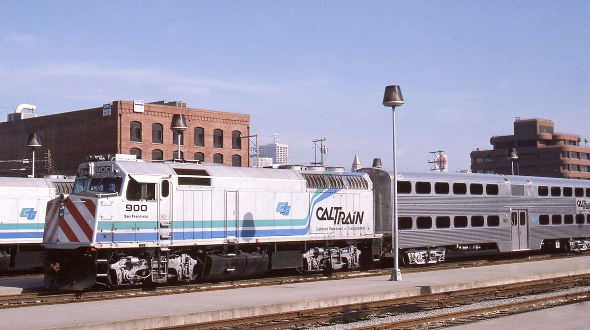 In 1980 the railroad passed to Caltrans for a few years. They bought the familiar F40 locomotives and Gallery cars still used today, upgraded stations and named it "CalTrain."