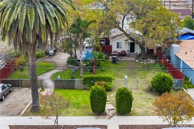 ArtsyHomeHunter's tweet photo. See what this home has to offer! Contact me for a showing today. #homesforsale #realestate  https://t.co/5iZ4ZCperv  Amber Skoien | BRE#02072269 https://t.co/RG5ZLnMK9B