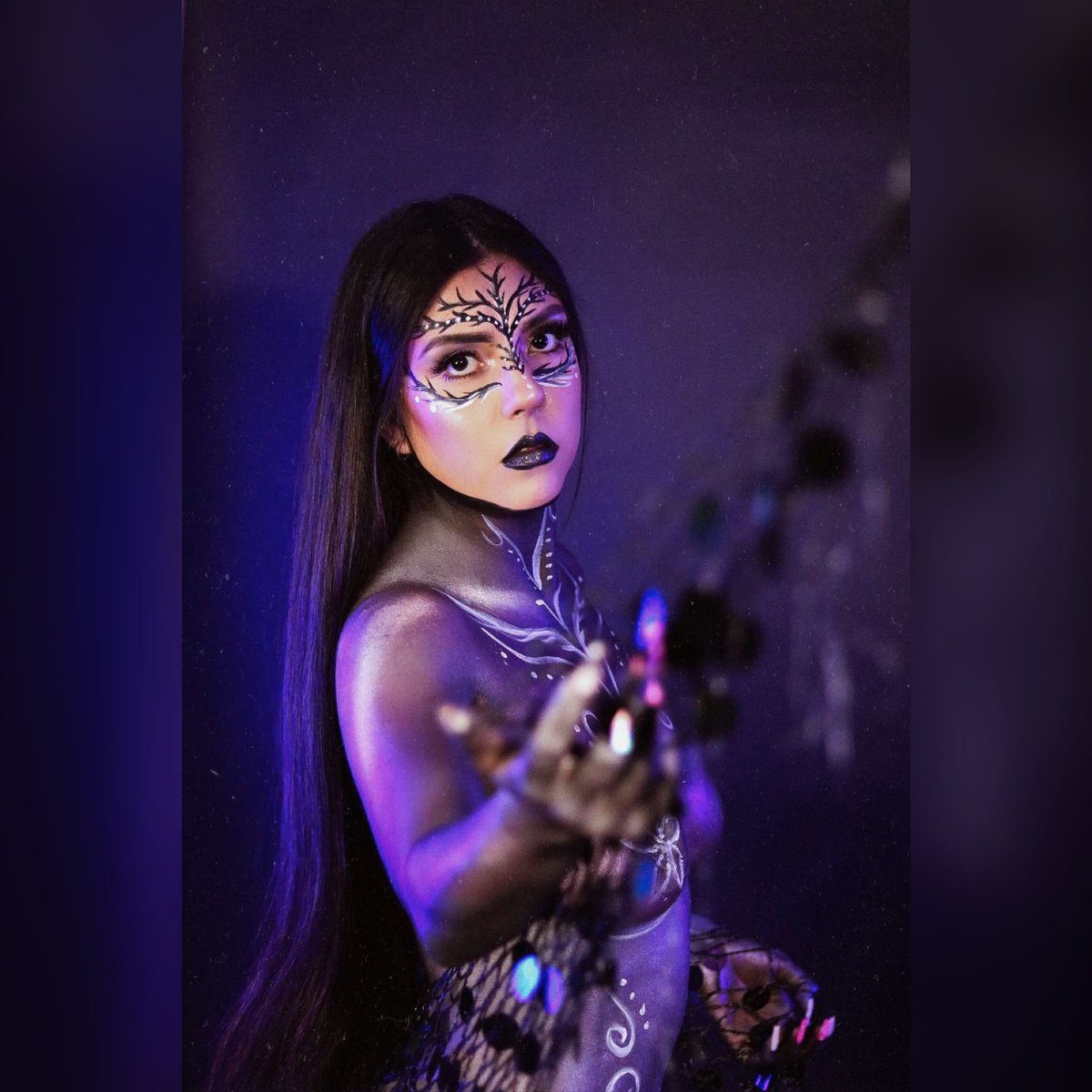JulianaJStyles's tweet photo. ✨OUT OF THIS WORLD 👽 🎨
Collab w/ @isaac_reyes2 and @NoeliaC_11
📸 Photography IG: @rreyesphotography
🎨Body Art IG: @julianajstyles_arts
•••
✨Hit us up if your interested in being our next art model!
#artist #art #bodyart #painting #bodypainting #collab #JStyled 🎨💎🦋 https://t.co/lSkqEiWjAx
