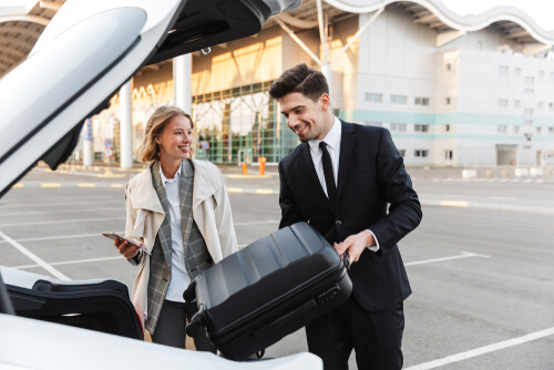 #london_chauffeur_cars #london_chauffeur_service_prices #luxury_chauffeur_service_london
SFH Chauffeurs prides on putting our clients needs first, but how do we achieve this? 
visit us: sfhchauffeurs.com/airport-transf…