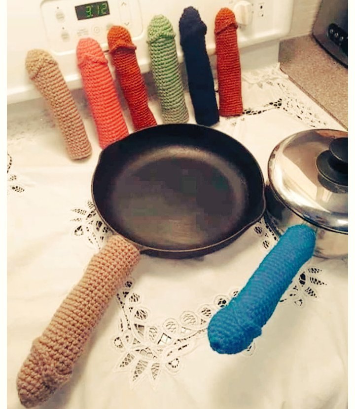 Pensé que eran condones artesanales 
🤦‍♀️🙊🙈😱
Me voy a rezar 😂😂😂😂😂