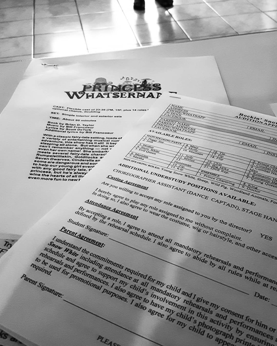 ttpanetwork's tweet image. Glad to be back behind the #castingtable after this long #Coronacation.

NEW MUSICAL COMING SOON 🎭🎼

Follow us on instagram: instagram.com/ttpanetwork