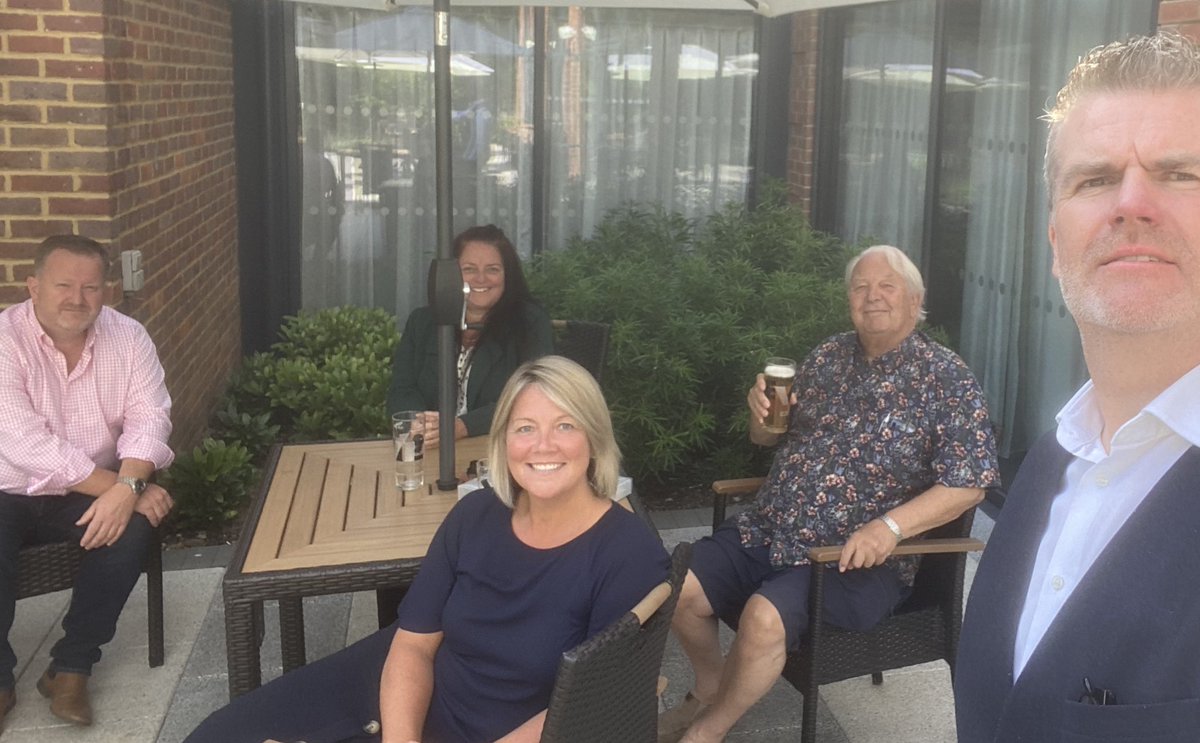 MikeFozOxford's tweet photo. Enjoyable day reconnecting face to face with members of my #Networking groups.
Phasing back to face to face meetings in Small groups of 6, outdoors, social distancing but connecting.
#OBCN #SOBN https://t.co/Ve9gaKXPoe