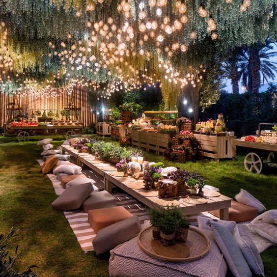 StephanieBotto2's tweet photo. A picnic is a state of mind &amp; can be made anywhere. 
Corporate picnics is the WAY TO GO!!!!
#thegrand1401 #corporateevents #corporatemeetings #birthdaycelebration #retirementplanning #clientappreciation https://t.co/rezVBtRMDG