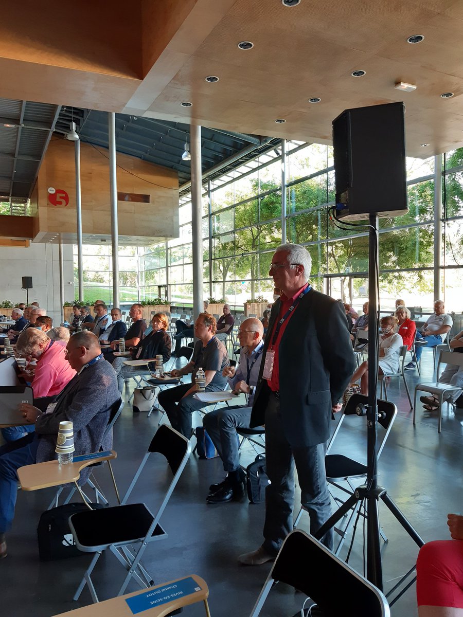 Les Vice-Présidents <a href="/CauxSeineAgglo/">Caux Seine agglo</a> sont : Gilles Amat, Maire de #SaintNicolasDeLaHaye, Fabienne Duparc, Maire de #NotreDameDeBliquetuit, Frédérick Denize, Maire de #Tremauville
(suite dans prochain post)