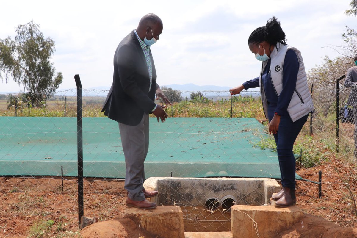 ProfKibwana's tweet photo. Our government envisions a county where each household is able to earn Sh 500 daily. Today, we've made a great stride towards achievement of this vision by flagging off construction works 4 the rehabilitation of 300 million litre Kilombo earth dam to support irrigation @kilimoKE https://t.co/dppEjAW4Le